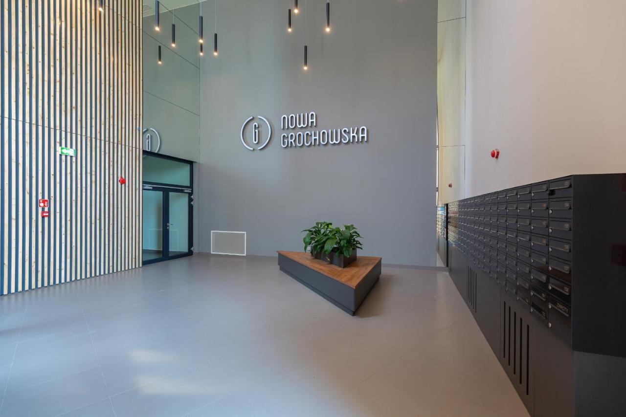 Pet-friendly Kokoryczki By Renters Apartment Warschau